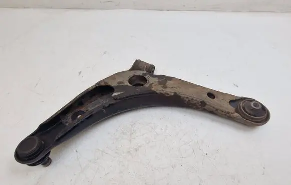 Mitsubishi Outlander Front lower control arm/wishbone