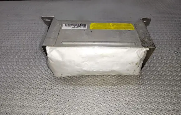 Alfa Romeo 156 Passenger airbag 60619540