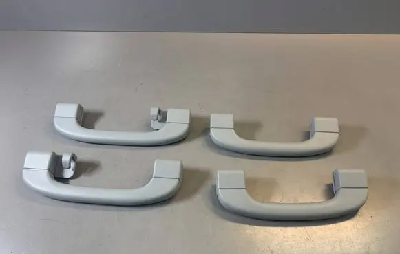BMW 1 E81 E87 Front interior roof grab handle 9143516 9143530