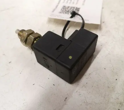 Hyundai Santa Fe Brake pedal sensor switch 938103K000