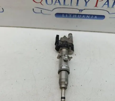 BMW 3 E92 E93 Fuel injector 7565138