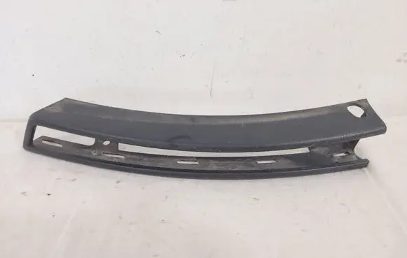 Volkswagen PASSAT B6 Front bumper lower grill 3C0807717