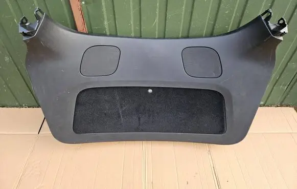 Tesla Model Y Tailgate/boot cover trim set 1536684-00-c 20220112 153668400C