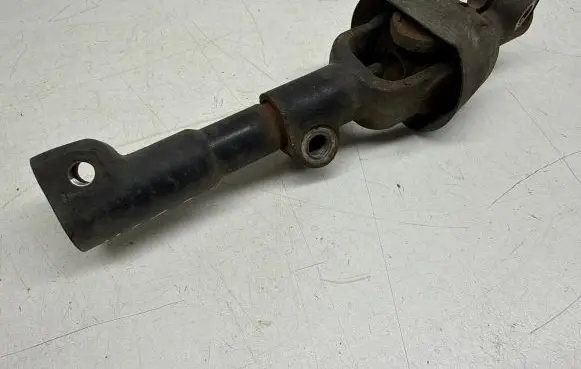 Lexus LS UCF30 Steering column universal joint