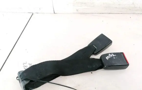 Citroen Xsara Rear seatbelt buckle