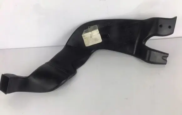 Volkswagen PASSAT B6 Cabin air duct channel 3C0819804