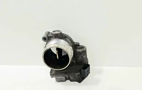 Audi A6 S6 C6 4F Throttle valve 4E0145950