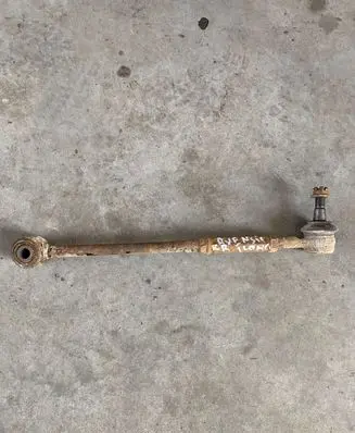 Toyota Avensis T220 Front control arm
