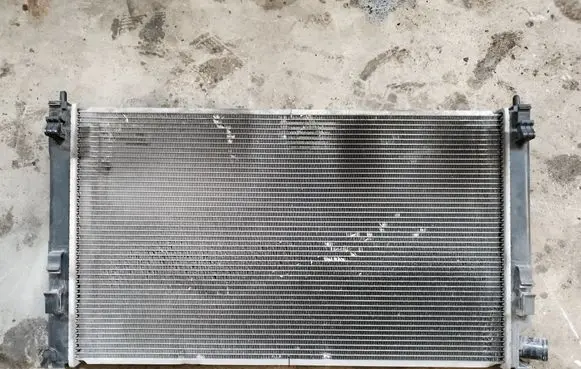 Mitsubishi Lancer X Coolant radiator