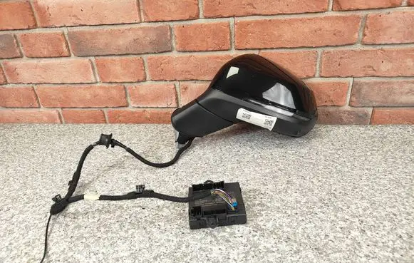 BMW 2 Active Tourer U06 Front door electric wing mirror 5A2D163 5A9BC51