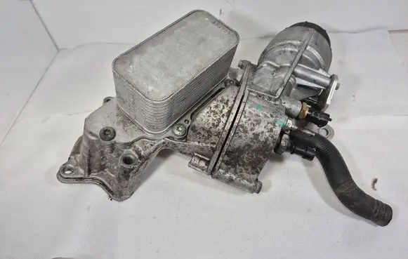 Maserati Levante Oil filter mounting bracket 31212074F 13915216