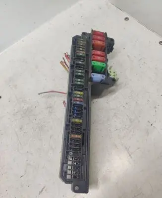 BMW 5 E60 E61 Fuse module 6114695733001