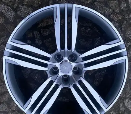 Audi Q8 R20 alloy rim 