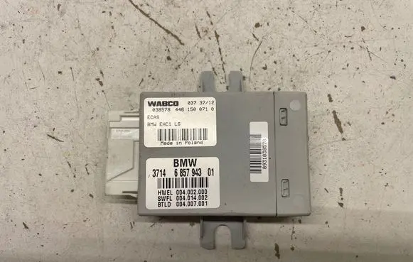 BMW 5 F10 F11 Air suspension control unit module (rear) 6857943 4461500710 004014002