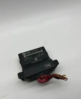 Volkswagen Golf V Gateway control module 1K0907530F 0253 1K0907951