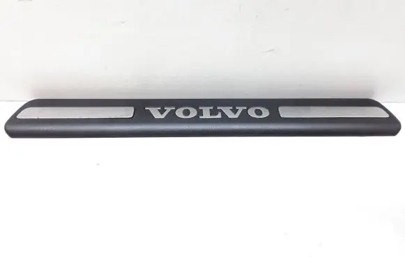 Volvo S80 Rear sill trim cover 8659961