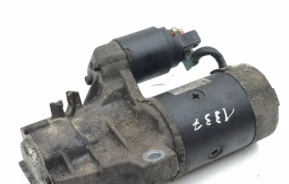 Volkswagen Bora Starter motor 09A911023B S13250