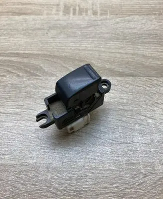 Nissan Almera Electric window control switch NISSANWINDOWSWITCH