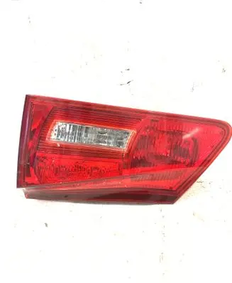 Lexus IS 220D-250-350 Tailgate rear/tail lights