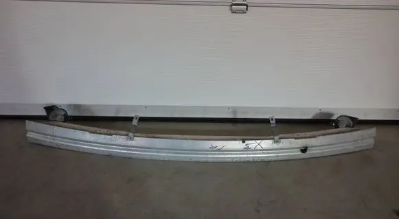 Front bumper cross member