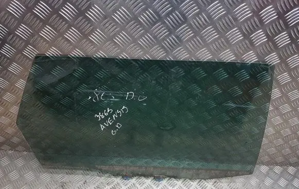 Toyota Avensis T220 Rear door window glass