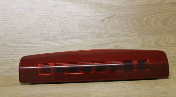 Opel Zafira B Third/center stoplight 13211587