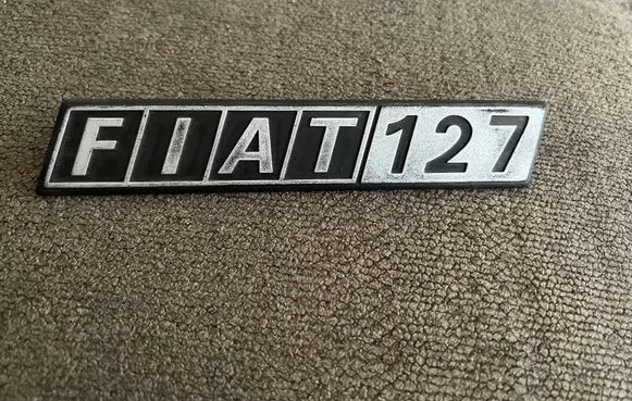 Fiat 127 Manufacturers badge/model letters 