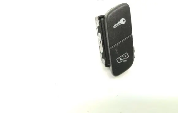 Volkswagen Polo IV 9N3 Central locking switch button 6Q1962125