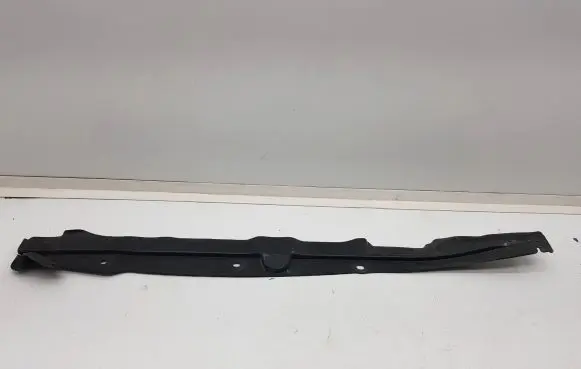 Land Rover Discovery 4 - LR4 Fender end trim ASG780032 SLR00182