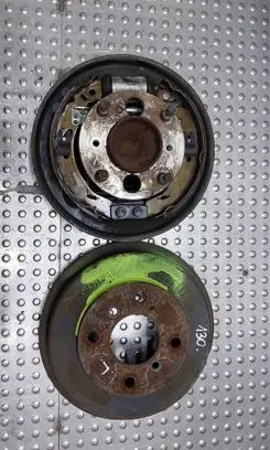 Ford Fiesta Rear wheel hub 8V511113A