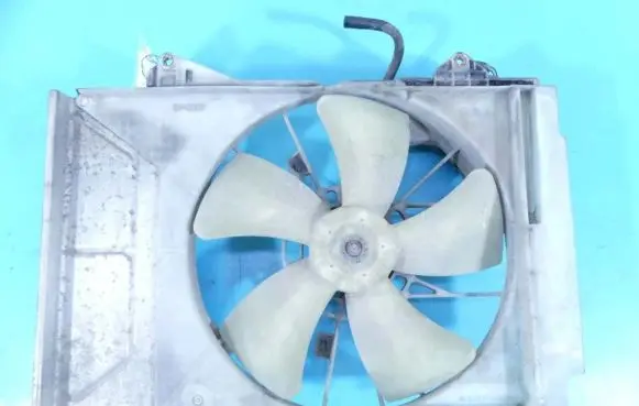 Toyota Yaris Fan set 122710-604 IMPRK1330679