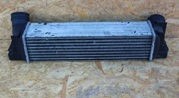 BMW 3 E90 E91 Intercooler radiator N54B30