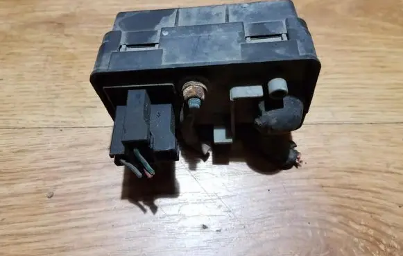 Lancia Thema Glow plug pre-heat relay ccd17