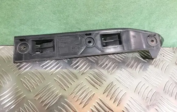 Volkswagen Golf IV Front bumper support beam 1J0807184A DNW12535