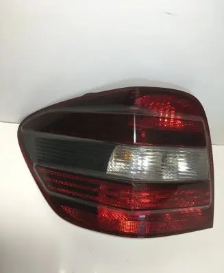 Mercedes-Benz ML W164 Rear/tail lights A164820176404 20105185833 404121L