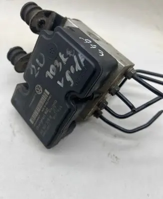 Volkswagen Golf V ABS Pump FNU4A06061 1K0907379N 10097003133