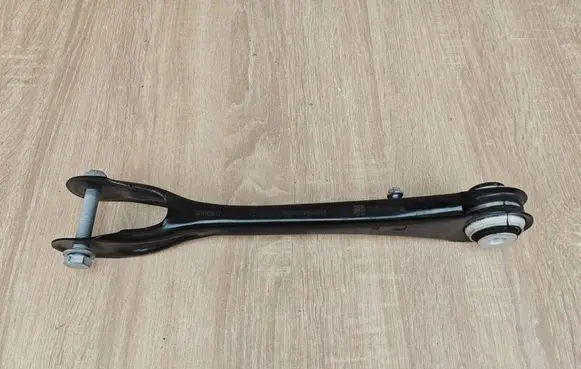 BMW 5 G30 G31 G38 Rear control arm 6893528