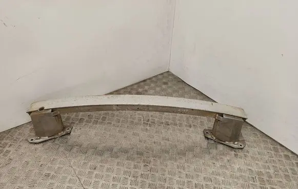 Opel Zafira C Rear bumper cross member