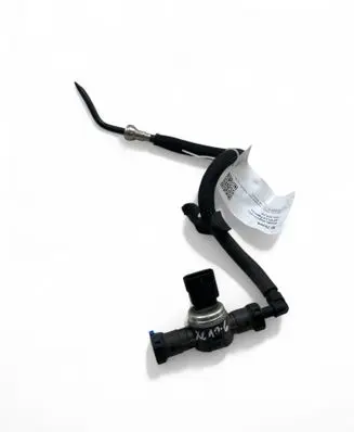 Volvo XC90 Fuel pressure sensor 31669211
