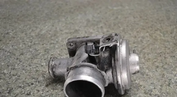 BMW 3 E46 EGR valve 778545204 01T313 72826400