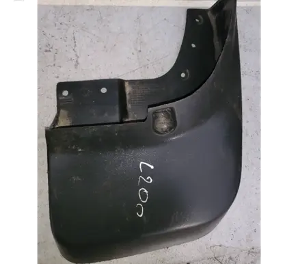 Mitsubishi L200 Rear mudguard MN117452