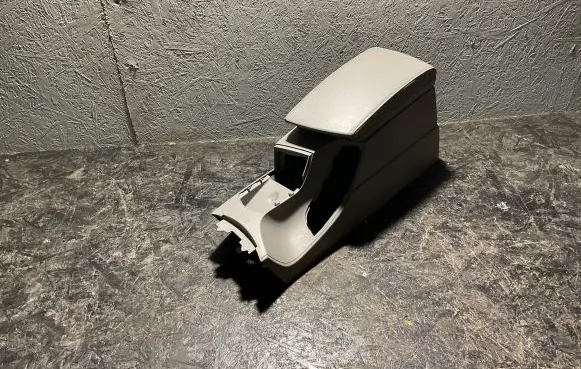 BMW X3 E83 Armrest 3400692