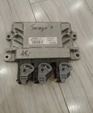 Renault Twingo II Engine control unit/module ECU 8200417597