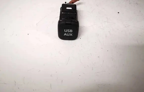 USB socket connector