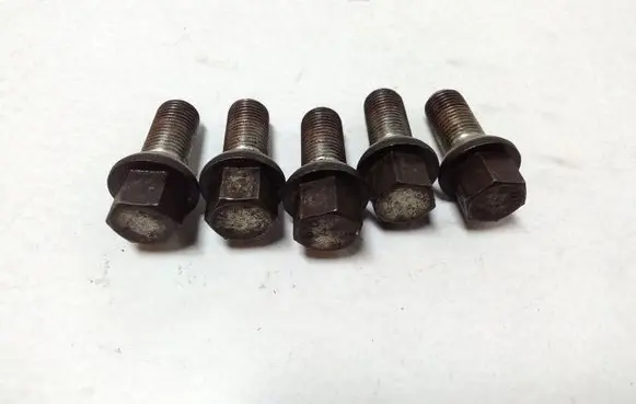 Audi A6 S6 C5 4B Nuts/bolts 