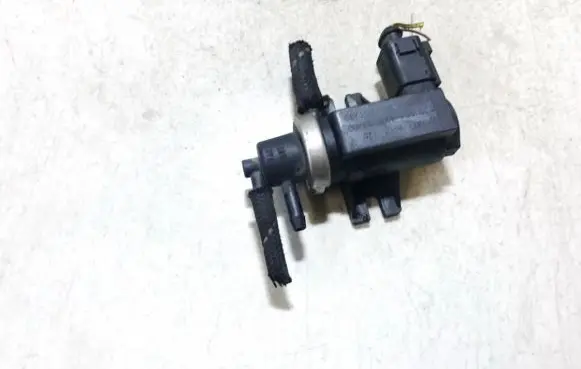 Skoda Octavia Mk1 (1U) Turbo solenoid valve 1j0906627 72290320