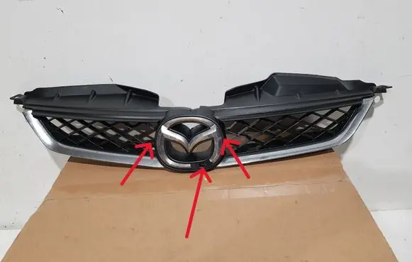 Mazda 5 Quarter panel pressure vent C23550711
