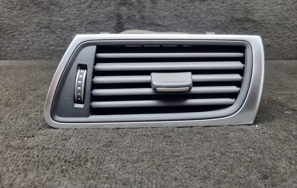 Audi A6 C7 Dashboard side air vent grill/cover trim 4G8820902B
