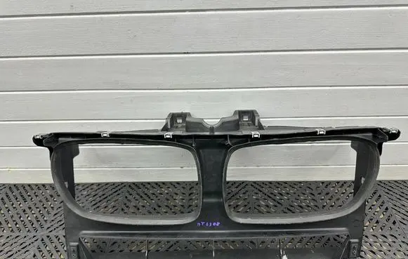 BMW X3 F25 Radiator support slam panel 17714410