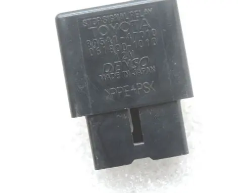 Toyota Avensis T270 Light module LCM 895A147010